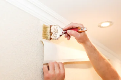 Pose de papier peint à Barbonne-Fayel — revêtements muraux et toiles de verre